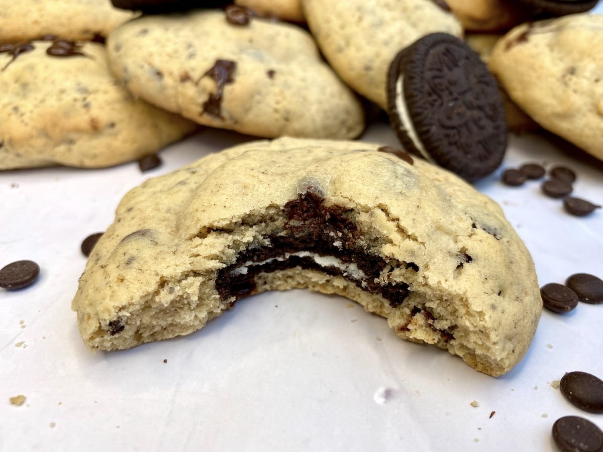 Oreo Stuffed Chocolate Chip Cookies