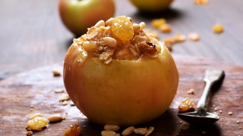 Simple Baked Apples - The Sweet Heaven